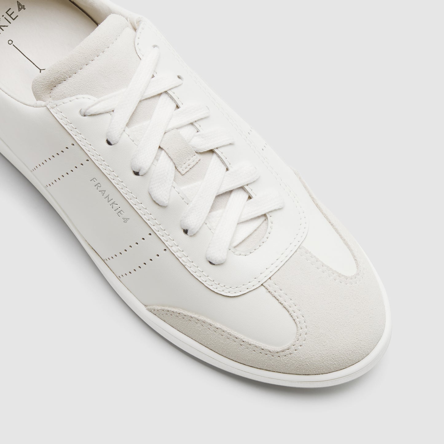 Frankie 4 Drew White Nutmeg