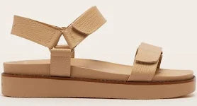 Frankie 4 Camel Grain Sandals